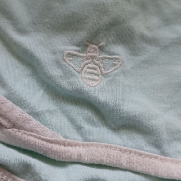 Lily Grace Women’s‎ Small Athletic Shorts Light Aqua Blue Striped Sides Bee Logo - Picture 5 of 6
